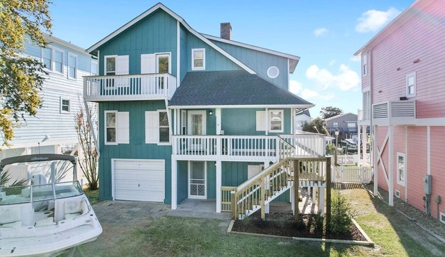 Waterfront Canal Home with Boat Dock Near Beach Carolina Beach North Carolina