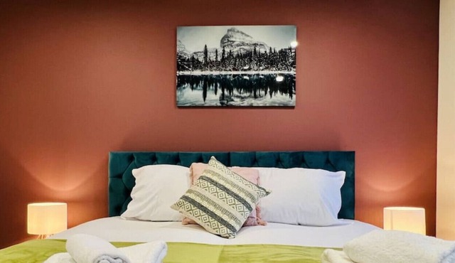 Wilstone 1 Bed flat · Stunning Apt | Free Parking | Private Garden
