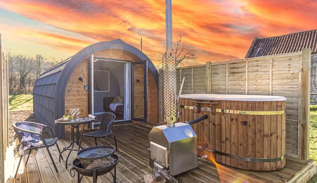Windsor, Apple Tree Glamping, Nr Wells