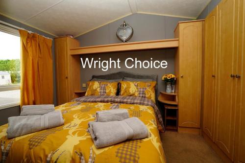 Wright Choice caravan rental 5 Lunan View St Cyrus Caravan Park