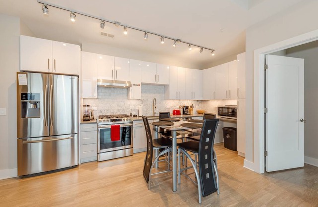 102 m² Apartment ∙ 2 bedrooms ∙ 5 guests