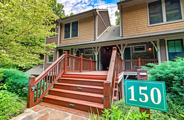 Saddle Notch Lane Lodge At Bear 