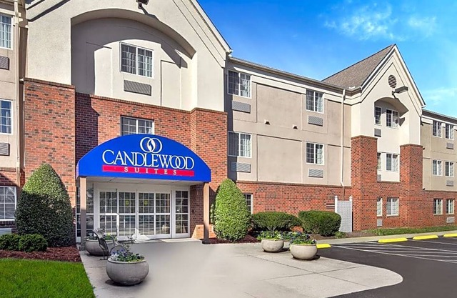2-Star Hotel ∙ Candlewood Suites Raleigh Crabtree, an IHG Hotel
