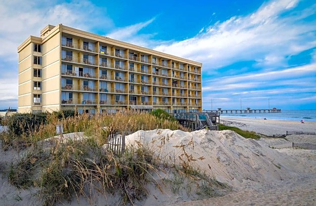 2-Star Hotel ∙ Comfort Inn South Oceanfront