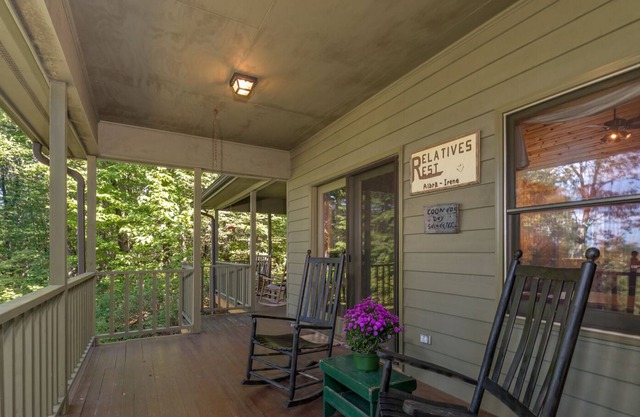 Haven Located Saluda Tryon Min Tiec 