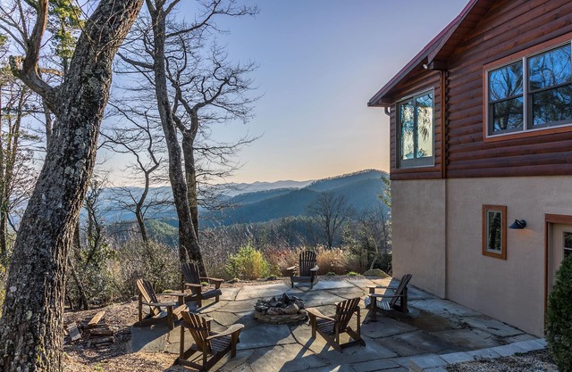 Alpine Vista Rock Theater Sauna 