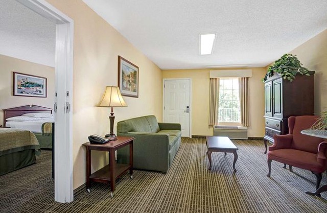 Baymont by Wyndham Smithfield