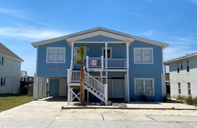 Beach Time - Charming, Family-friendly Oceanfront Cottage with Private Pool and Large Outdoor Sho...