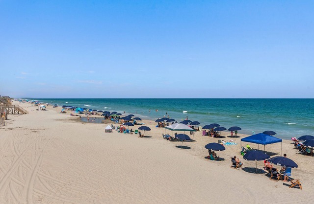 BeaContent: Private pool,hot tub, game room, oceanside and great community ameni