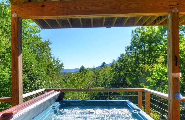 Cabin ∙ 3 bedrooms ∙ 8 guests