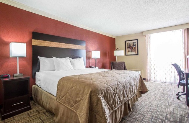 Clarion Hotel Fort Mill Amusement Park 