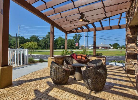 Comfort Inn & Suites Dothan East in Dothan