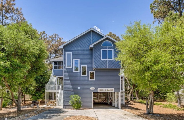 Deck-A-Dance | 1550 ft from the beach | Hot Tub, Community Pool | Corolla