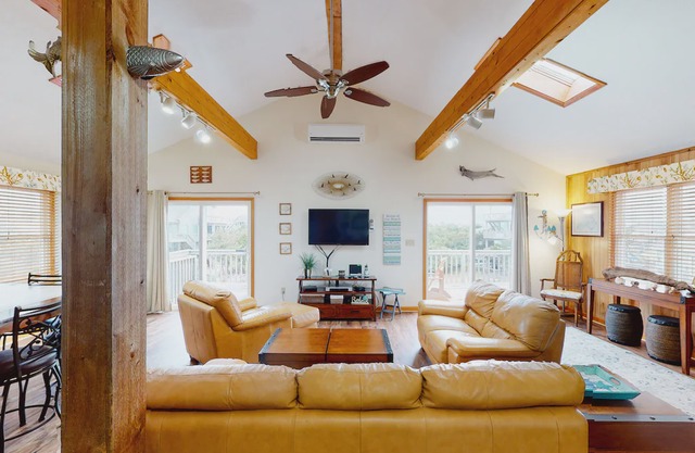 Dog-Friendly Waterfront Home w/Free WiFi, Private Hot Tub, W/D, & Shared Pool