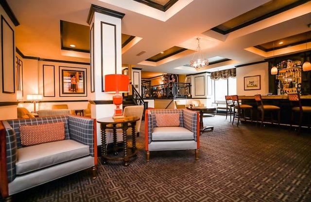 Dunhill Hotel