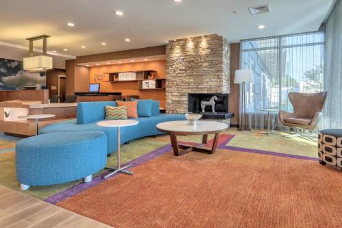 Fairfield Inn 