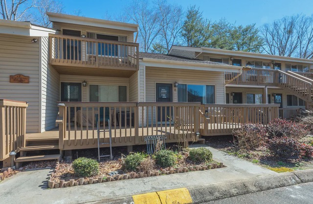 Fairway Villa #202