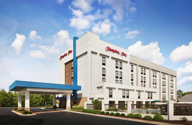 Hampton Inn 