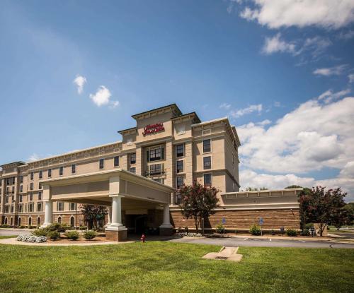 Hampton Inn Dobson 