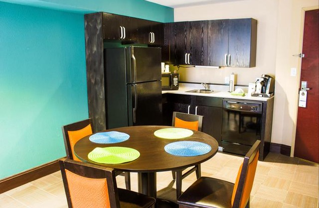 Holiday Inn Express & Suites Havelock Northwest New Bern