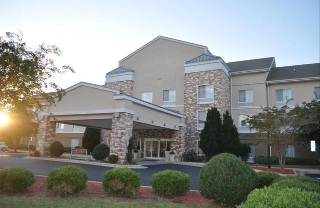 Holiday Inn Express Williamston