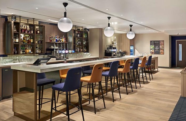 Hyatt Place London Heathrow Airport