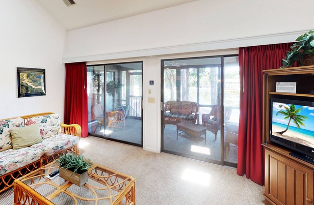 Large Golf Villa in Sunset Beach - Secluded Location (CV10C)
