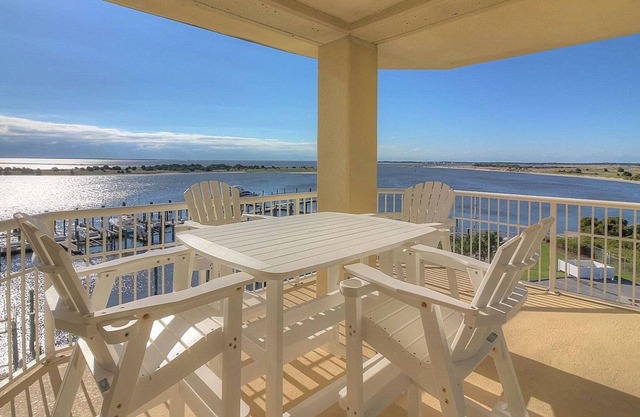 Towne Yacht Club Beaufort 