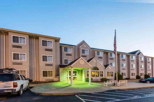 Microtel Inn 