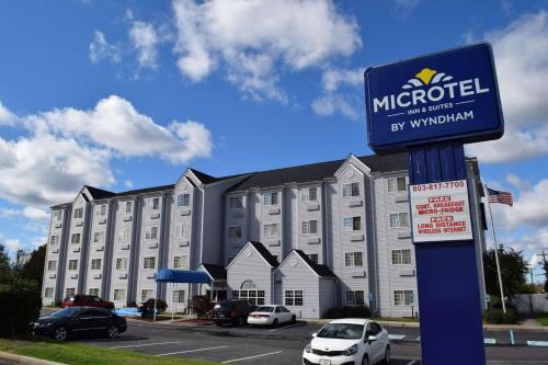Microtel Inn 