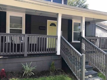 Parker St-NC State/fenced yard in Raleigh
