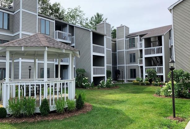 Royal Oak 111 2 Bedrooms 2 Bathrooms Condo