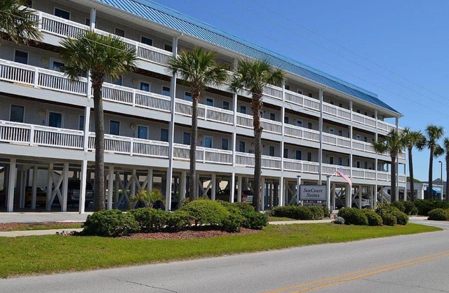 Sea Coast Suites 11