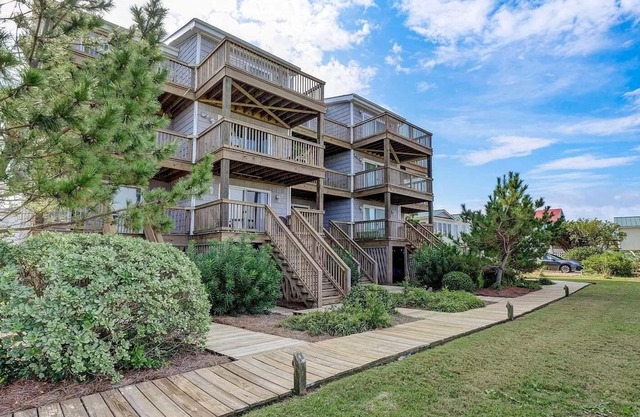 Shipwatch Villas North Topsail Beach 
