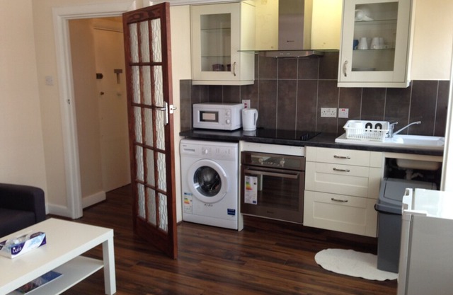 * * * Special Offer - Stunning Studio near Hyde Park & Oxford Street * * *