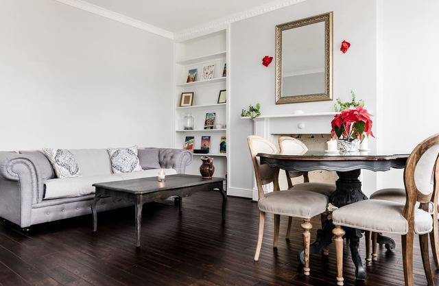 Stunning 2 bed flat near Portobello