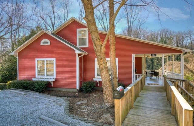 The Haven - Charming Tryon house - A haven from everyday life