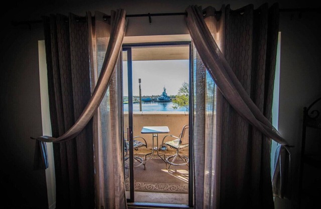 Water St. Retreats 03 Historic riverfront paradise