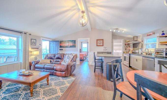 Asheville House | 10 minutes to downtown Asheville. Remodeled, Pets Approved!