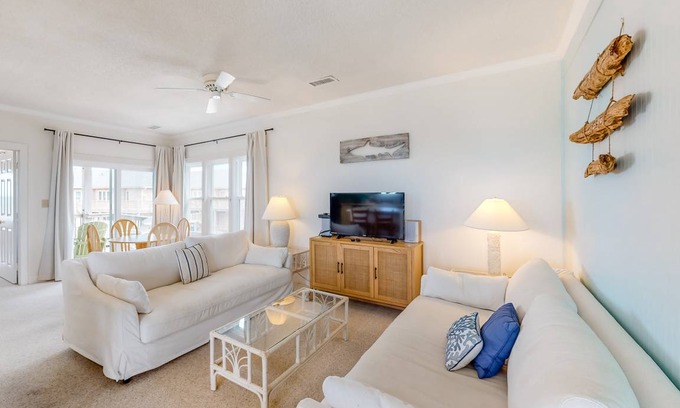 Avon Condo | 101 m² Condo ∙ 2 bedrooms ∙ 4 guests