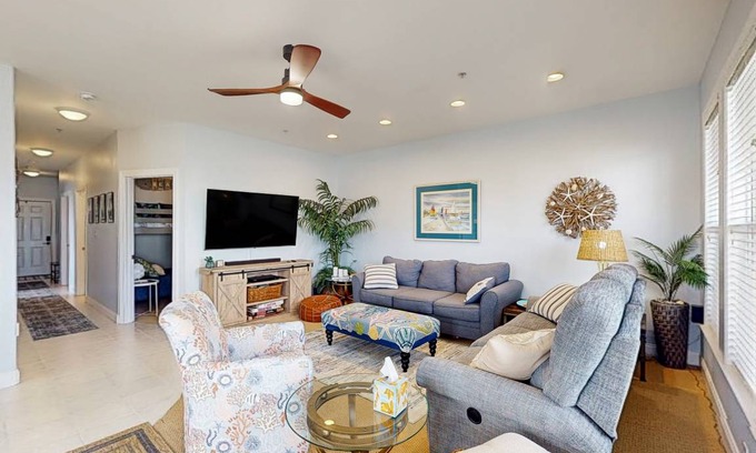 Indian Beach Condo | 101 m² Condo ∙ 2 bedrooms ∙ 7 guests