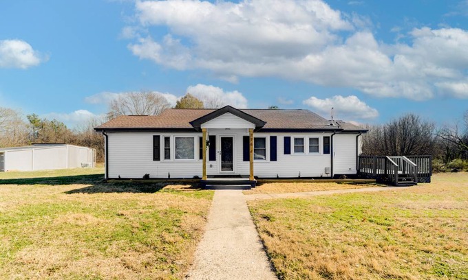 Gastonia House | 101 m² House ∙ 3 bedrooms ∙ 6 guests