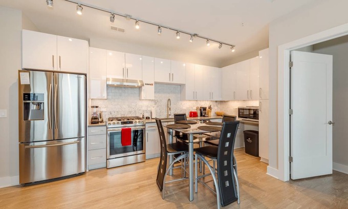 Second Ward Apartment | 102 m² Apartment ∙ 2 bedrooms ∙ 5 guests