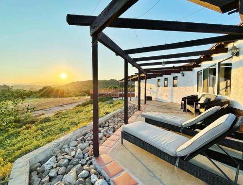 Pineville Villa | 102 m² Villa ∙ 2 bedrooms ∙ 7 guests
