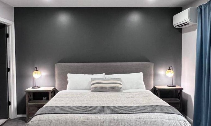 Maggie Valley Hotel | 111 m² Hotel ∙ 2 bedrooms ∙ 6 guests