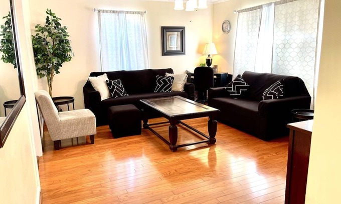 Havelock House | 112 m² House ∙ 3 bedrooms ∙ 6 guests