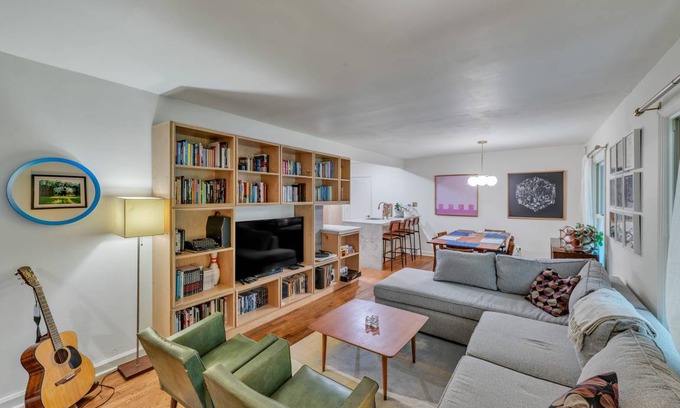 Shannon Park House | 112 m² House ∙ 3 bedrooms ∙ 5 guests