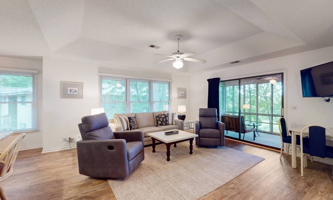 Sea Trail Condo | 116 m² Condo ∙ 2 bedrooms ∙ 6 guests