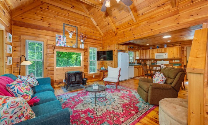 Old Fort Cabin | 117 m² Cabin ∙ 2 bedrooms ∙ 6 guests