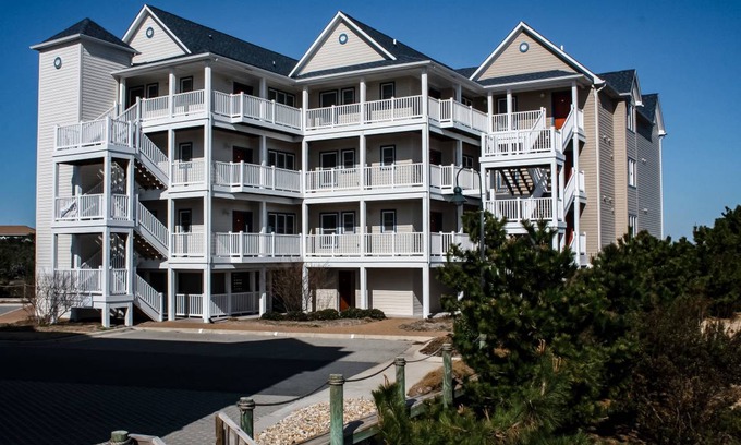 Hatteras Condo | 118 m² Condo ∙ 2 bedrooms ∙ 4 guests
